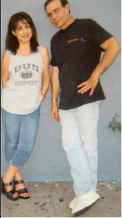 logo for makemagic productions